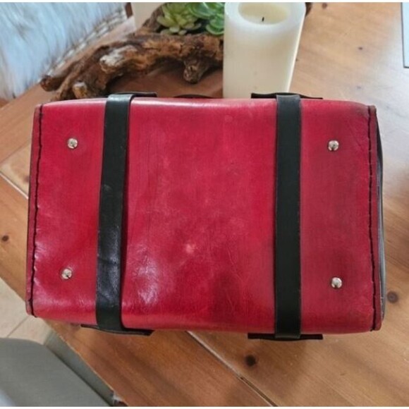 Mozzafiati Ferrara Satchel Red Black Italian Leather Hand Bag Giovanni Villa - Picture 10 of 10